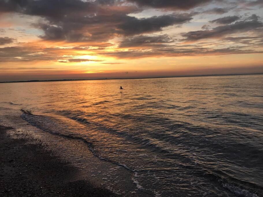 Stilvolles Reetdachhaus Coastline An Der Ostsee Гросс-Шванзе Экстерьер фото